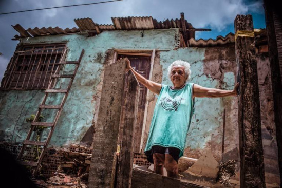 消灭贫困人口图片_巴西贫困人口