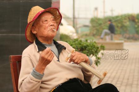 人口老龄化_日本老年人口