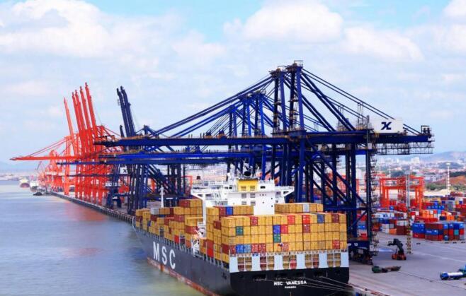 海南建设自由贸易港可以借鉴国际上的哪些经验?