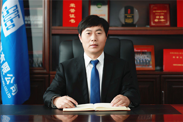 中建七局安装工程有限公司党委书记、董事长肖俊生。
